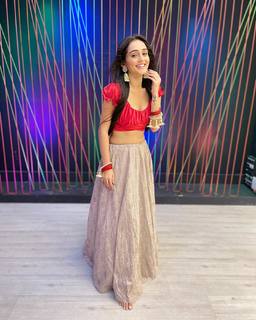 Tanya Sharma feet photo 4