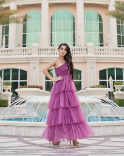 Tanya Sharma feet photo 1