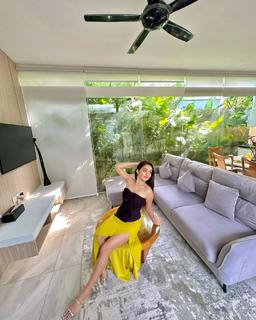 Tanya Sharma feet photo 11