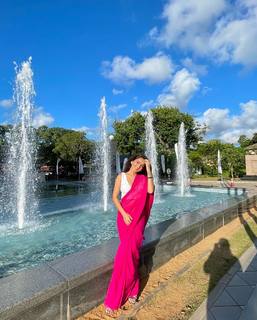 Tanya Sharma feet photo 9