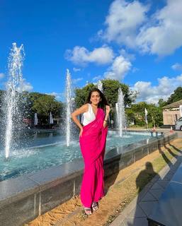 Tanya Sharma feet photo 7