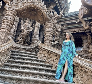 Tanya Sharma feet photo 12