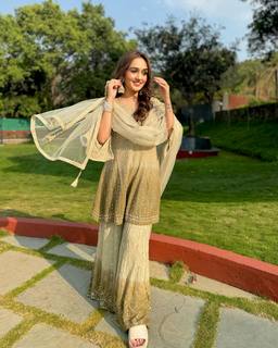 Tanya Sharma feet photo 3