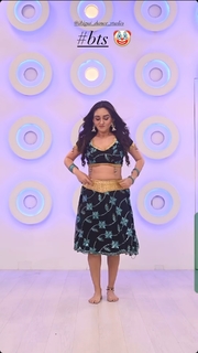 Tanya Sharma feet photo 9