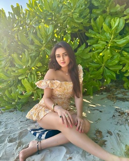 Tanya Sharma feet photo 17