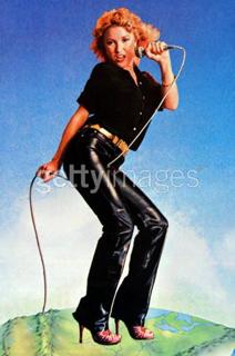 Tanya Tucker feet photo 2