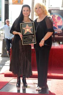 Tanya Tucker feet photo 9
