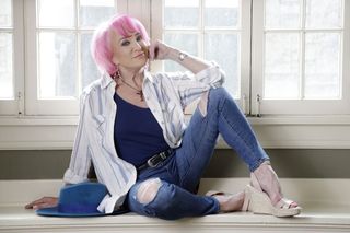 Tanya Tucker feet photo 1