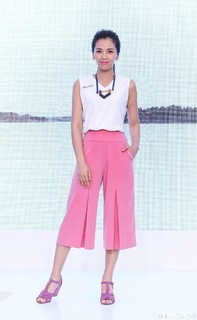 Tao Liu feet photo thumbnail