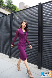 Tao Liu feet photo thumbnail