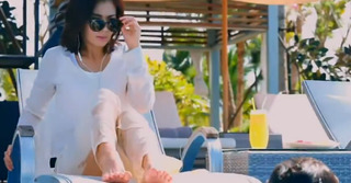 Tao Liu feet photo thumbnail