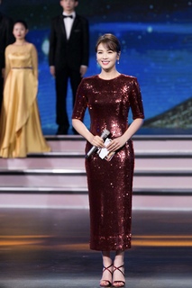 Tao Liu feet photo thumbnail