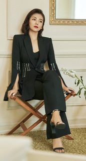 Tao Liu feet photo thumbnail