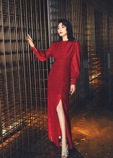 Tao Liu feet photo thumbnail