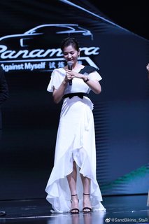 Tao Liu feet photo thumbnail