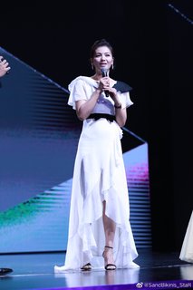 Tao Liu feet photo thumbnail