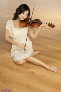 Tao Liu feet photo 5