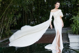 Tao Liu feet photo thumbnail