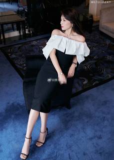 Tao Liu feet photo thumbnail