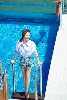 Tao Liu feet photo thumbnail