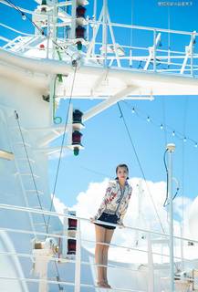 Tao Liu feet photo thumbnail