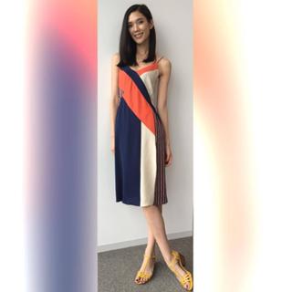 Tao Okamoto feet photo thumbnail