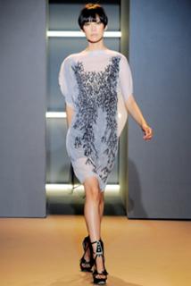 Tao Okamoto feet photo thumbnail