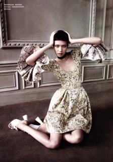 Tao Okamoto feet photo thumbnail