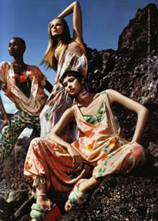 Tao Okamoto feet photo thumbnail