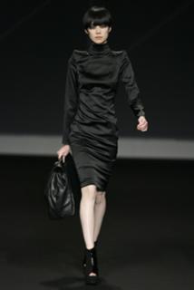 Tao Okamoto feet photo thumbnail