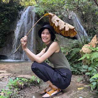 Tao Okamoto feet photo 5