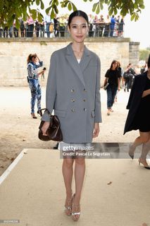 Tao Okamoto feet photo 12