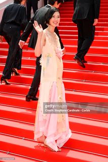 Tao Okamoto feet photo 13