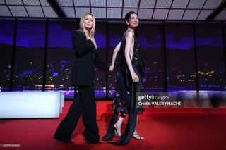 Tao Okamoto feet photo 11