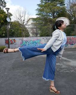 Tao Tsuchiya feet photo thumbnail