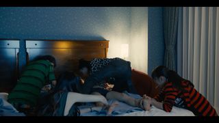 Tao Tsuchiya feet photo thumbnail