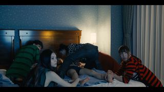 Tao Tsuchiya feet photo thumbnail