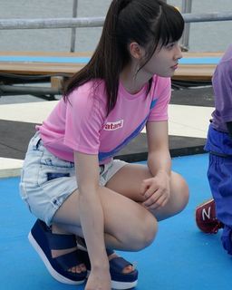 Tao Tsuchiya feet photo thumbnail