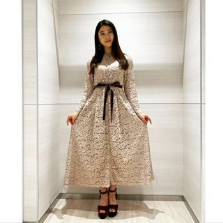 Tao Tsuchiya feet photo thumbnail