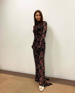 Tao Tsuchiya feet photo thumbnail