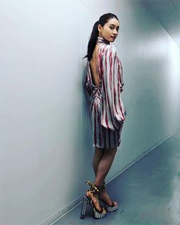 Tao Tsuchiya feet photo thumbnail