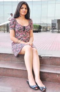 Tara Alisha feet photo 10