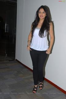 Tara Alisha feet photo 17