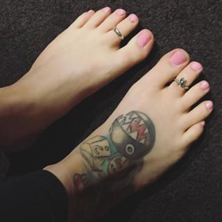 Tara Babcock feet photo 10