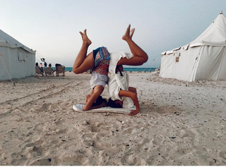 Tara Emad feet photo thumbnail