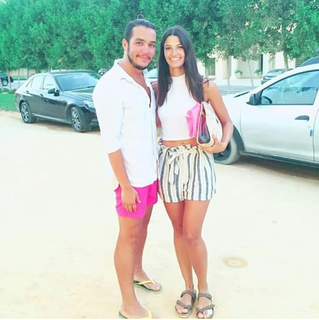 Tara Emad feet photo thumbnail