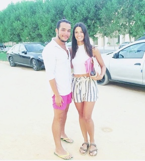 Tara Emad feet photo thumbnail