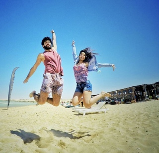 Tara Emad feet photo thumbnail