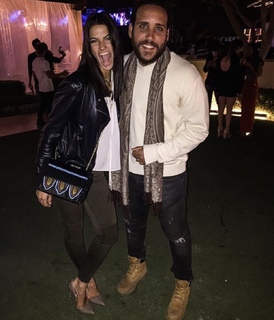 Tara Emad feet photo thumbnail