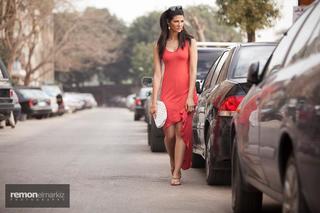 Tara Emad feet photo thumbnail